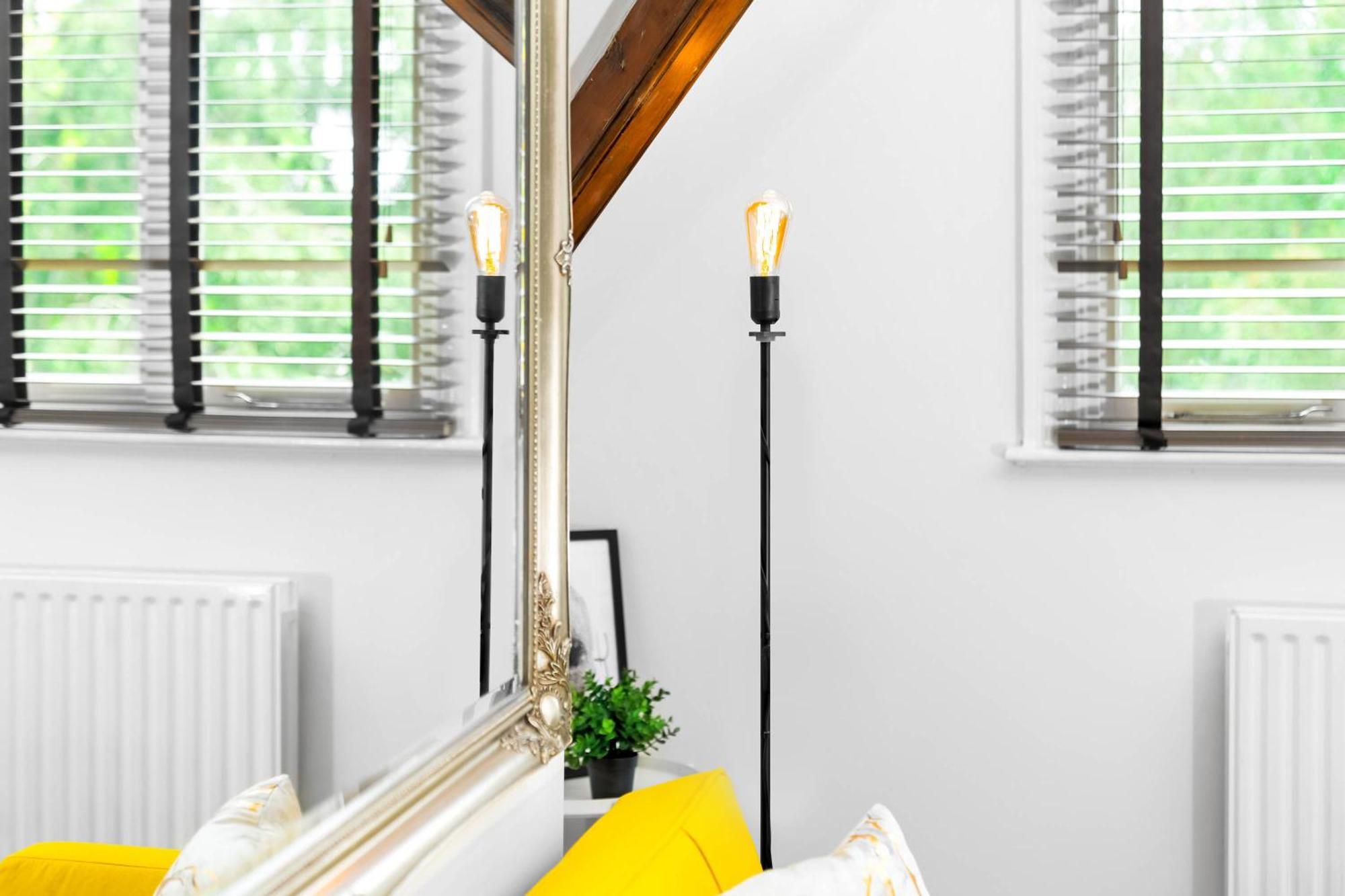 Stylish Apartment - Parking - Outdoor Terrace - Wolverhampton - Netlix - Wifi - 9Bpc Zewnętrze zdjęcie